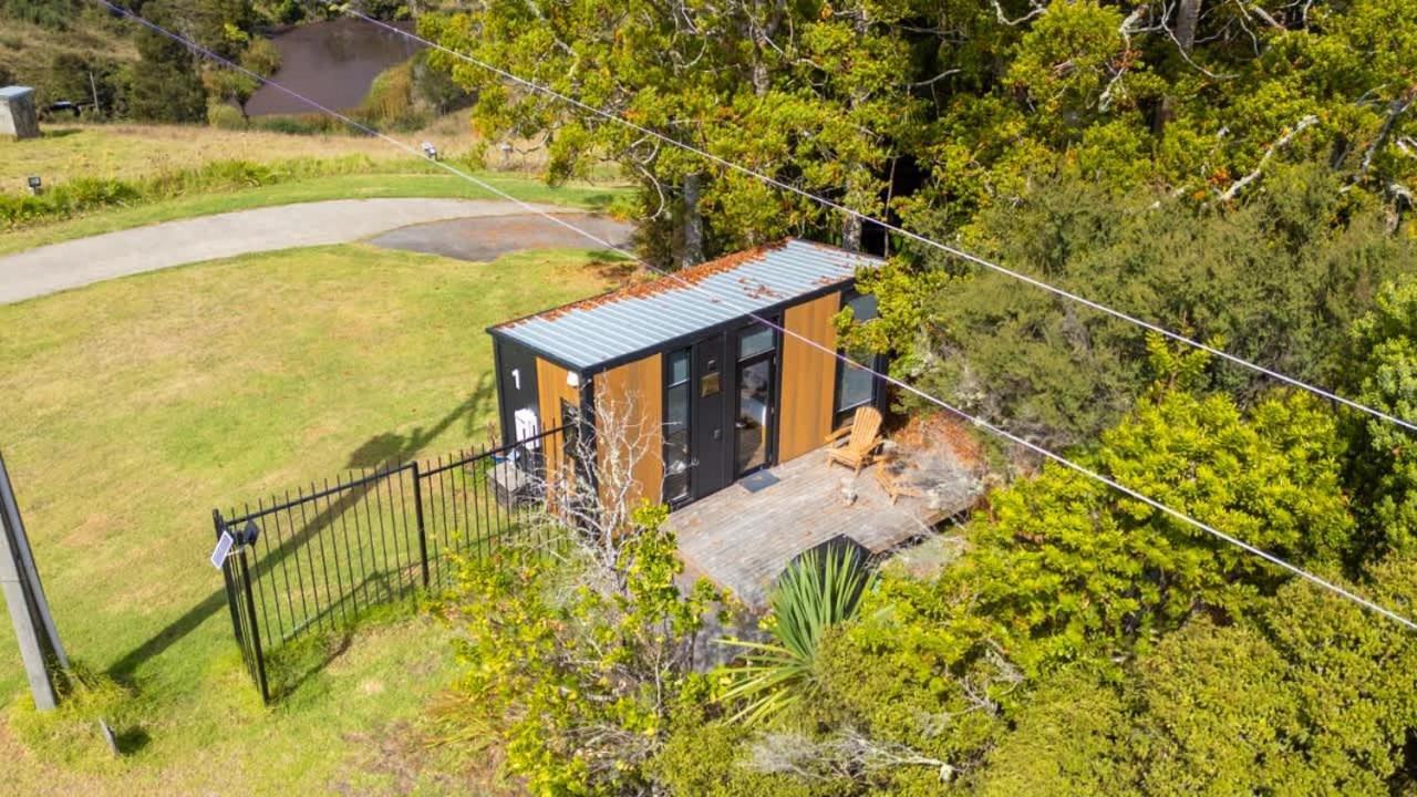 The Kauri Getaway By Tiny Away Villa Waitoki Ngoại thất bức ảnh